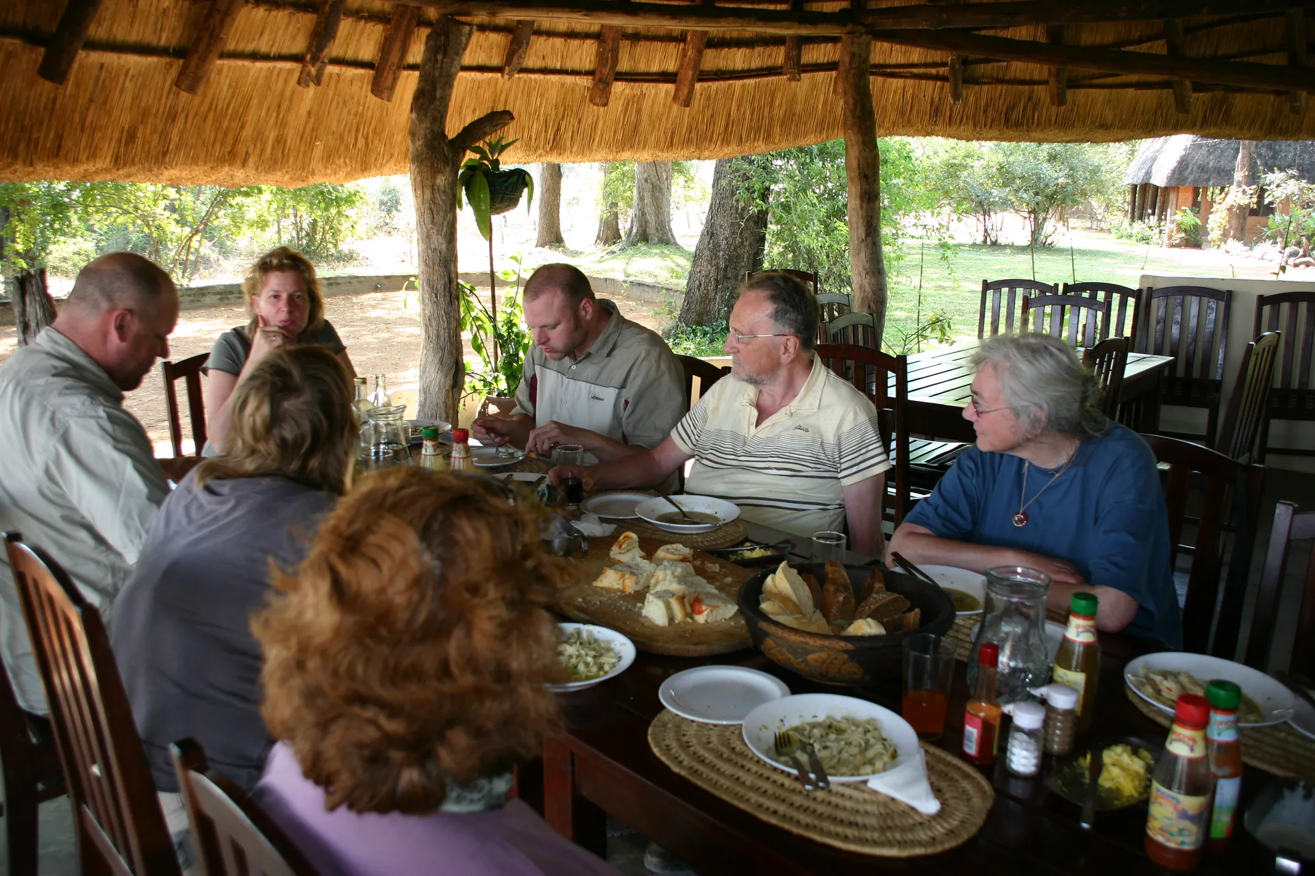 Verzorgde lunch als onderdeel van de dag-excursie [South Luangwa]