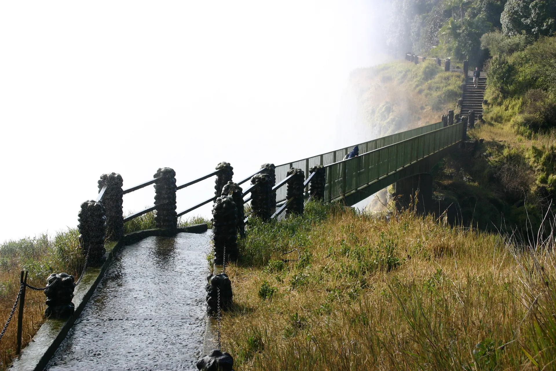 De Knife Edge Bridge, een loopbrug aan de Zambiaanse kant [Victoria watervallen]