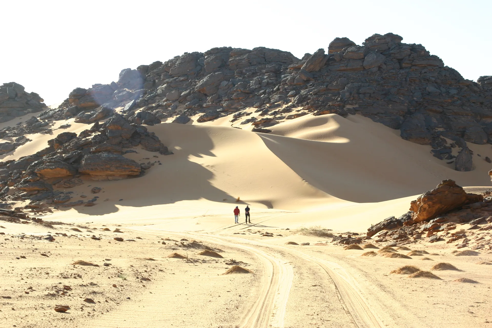 Ochtendwandeling in het Akakus gebergte