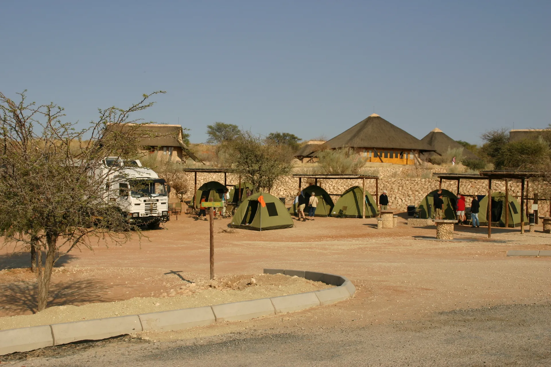 Accommodatie: kamperen in koepeltenten in Kgalagadi park